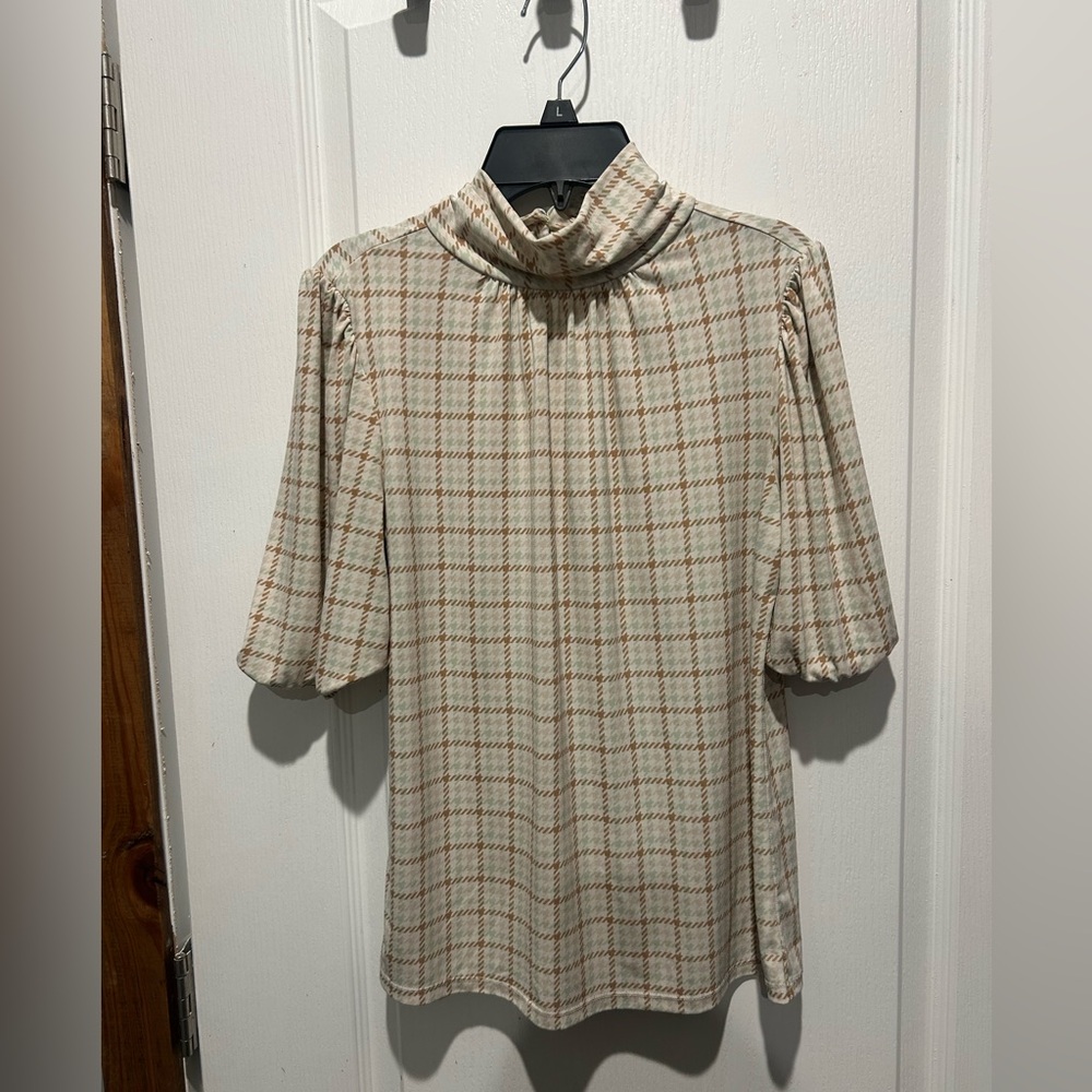 Ann Taylor Beige and Brown Patterned Blouse